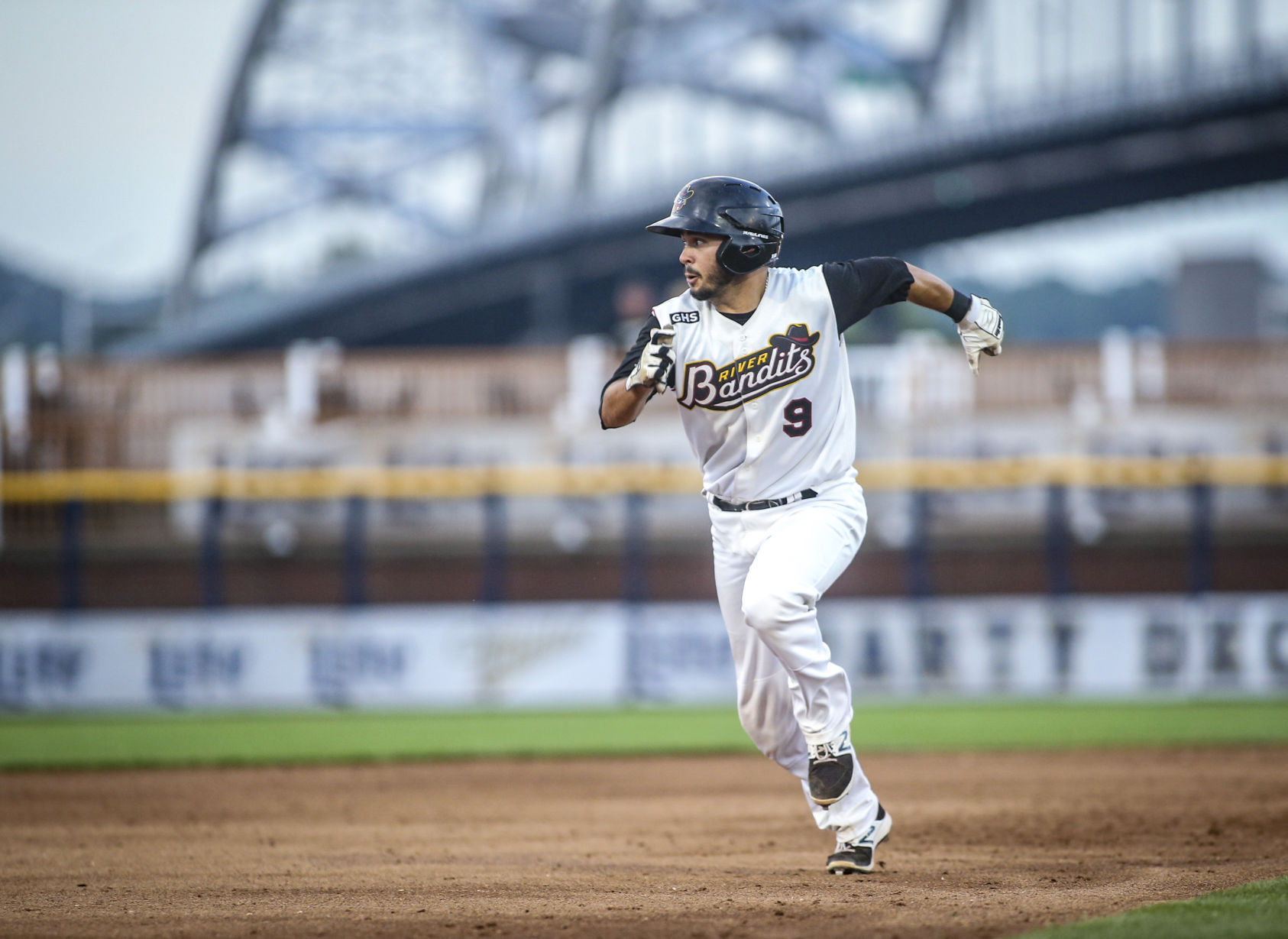081617-RIVER-BANDITS-008